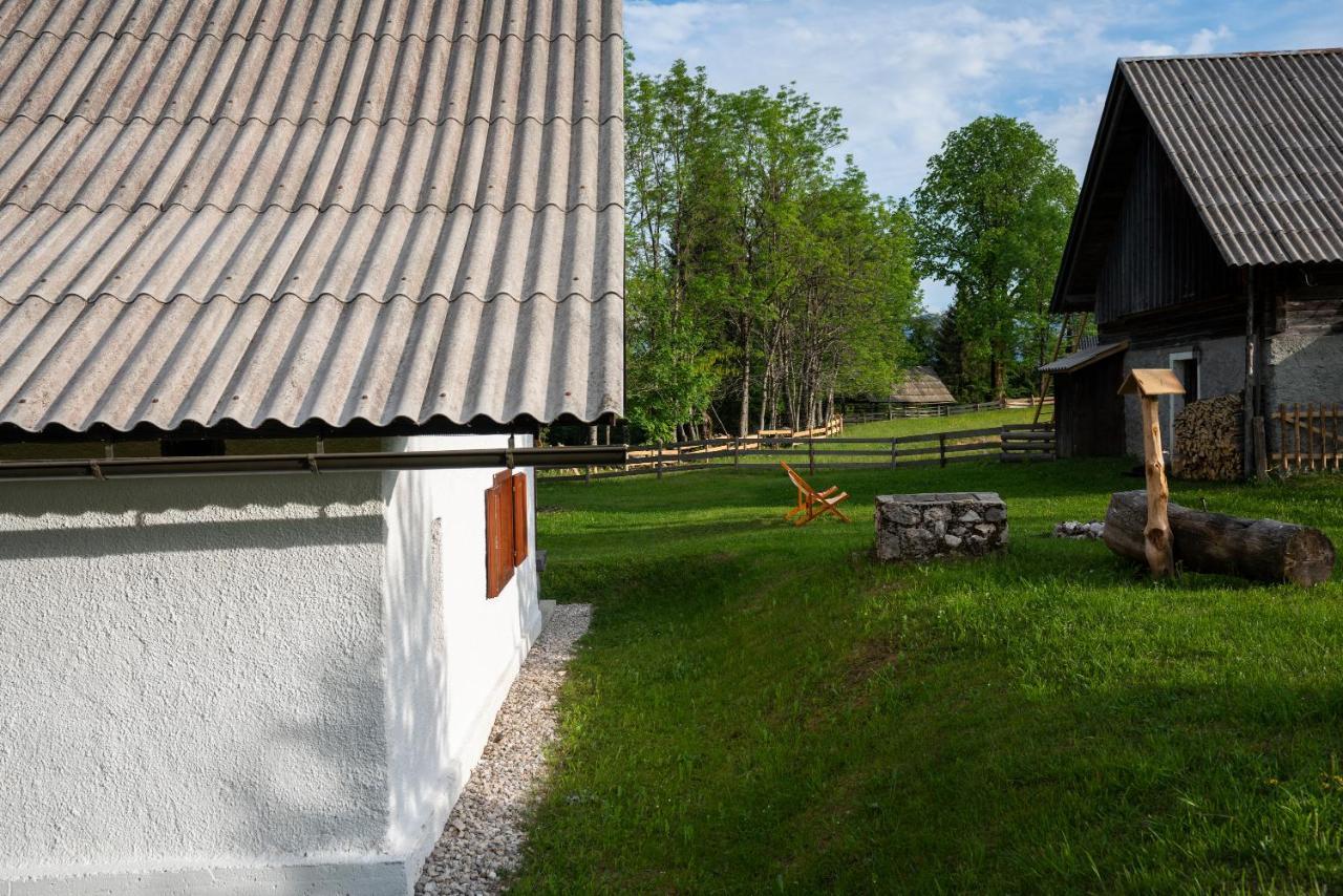 Holiday Home Srednja Vas Средня Вас-у-Бохіню Екстер'єр фото