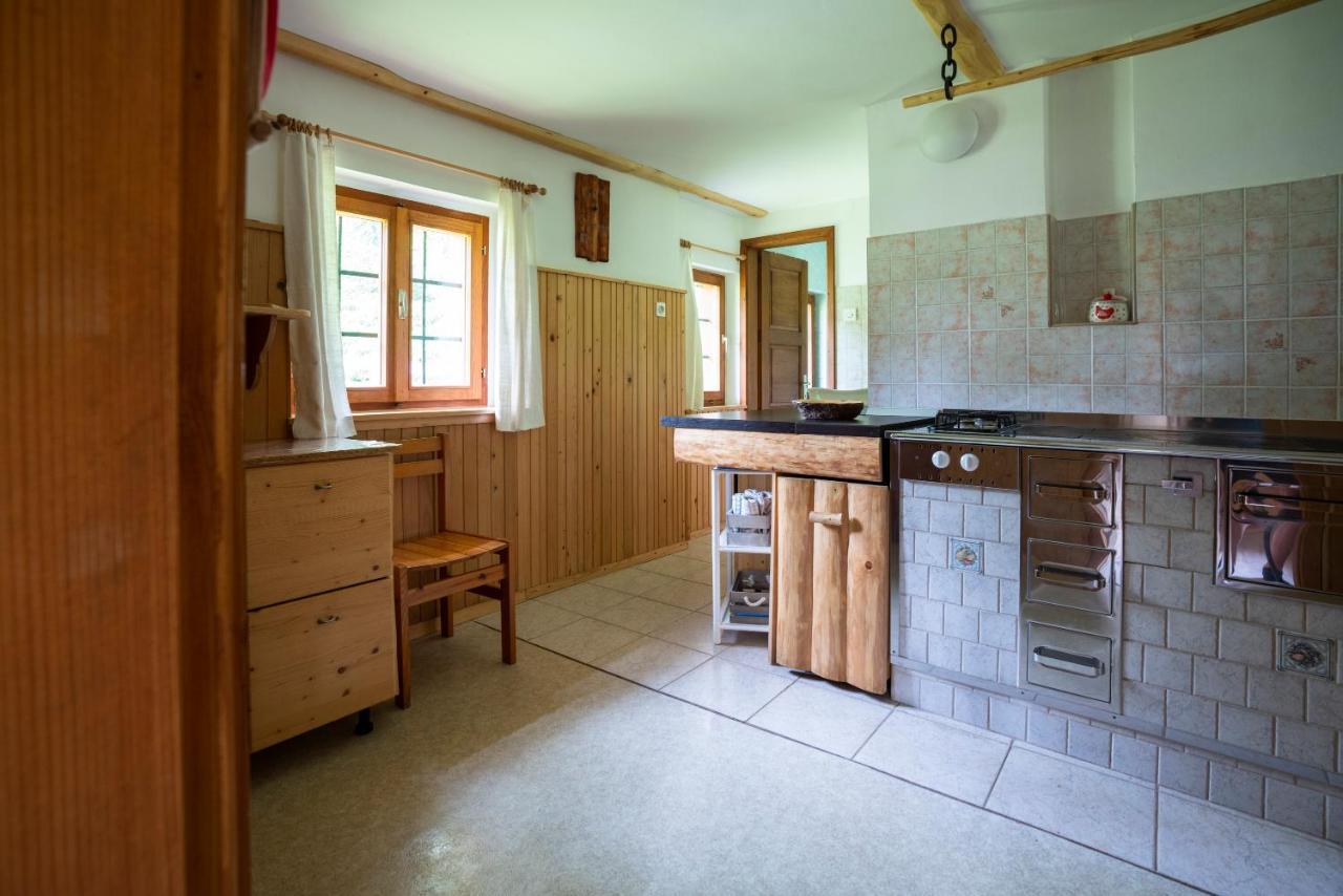 Holiday Home Srednja Vas Средня Вас-у-Бохіню Екстер'єр фото